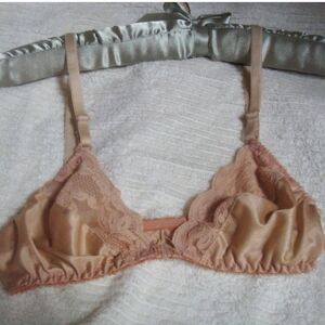 A-OK Vintage Bra Exclusively for A Cup Women